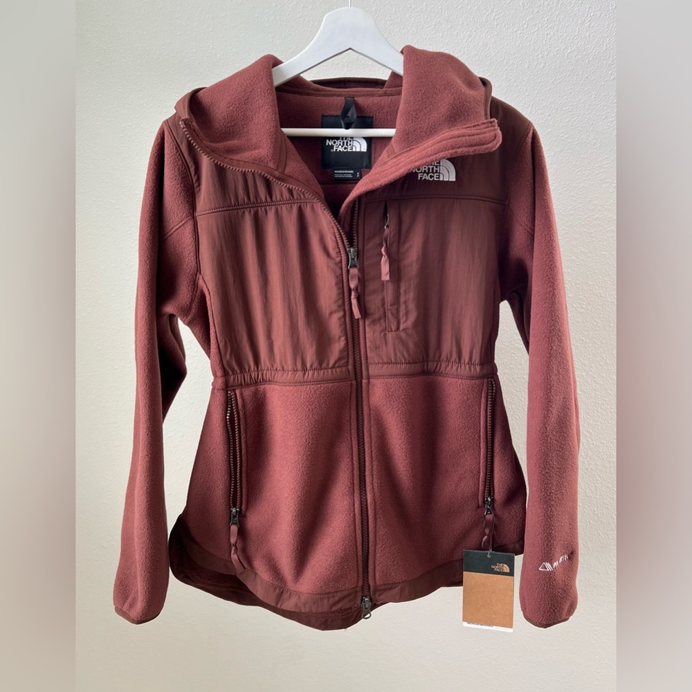 The North Face Women Denali Hoodie HDY - BRAND NEW! with TAGS! need to sell!